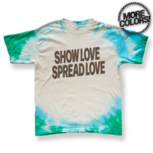 Load image into Gallery viewer, show love spread love tee
